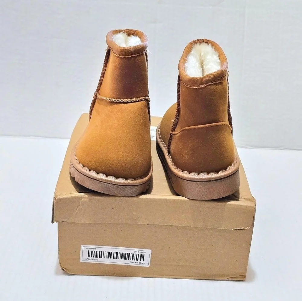 Cozy Snow Boots Kids Unisex Size EU30 Brown Fuzzy Warm Winter Pull-On Casual